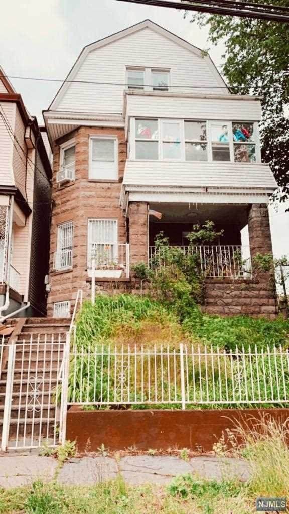236-238 Woodside Avenue - Photo 1