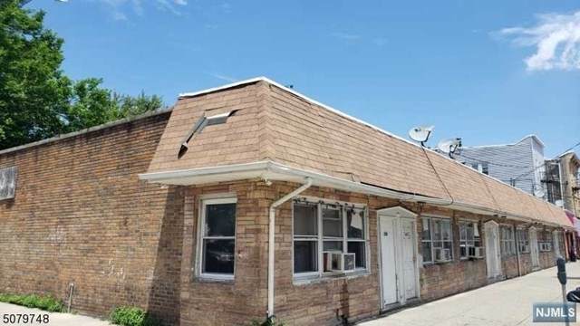 386 Monroe Street - Photo 1
