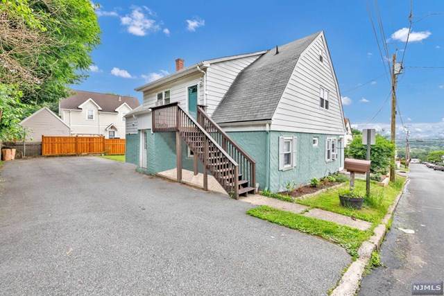 83 Whittaker Avenue - Photo 1