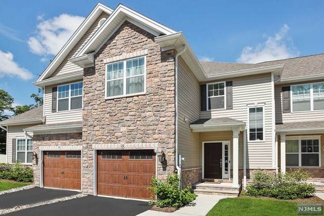 13 Pleasant Valley Way - Photo 1