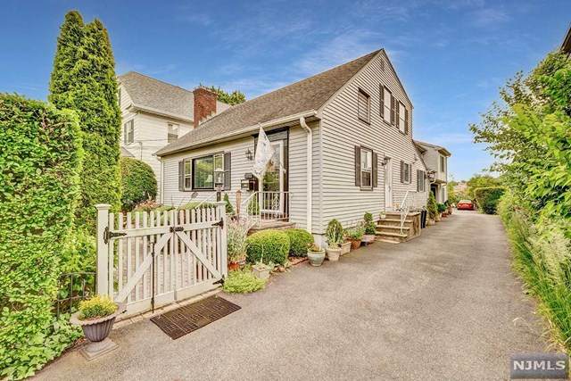 37 Blaine Street - Photo 1