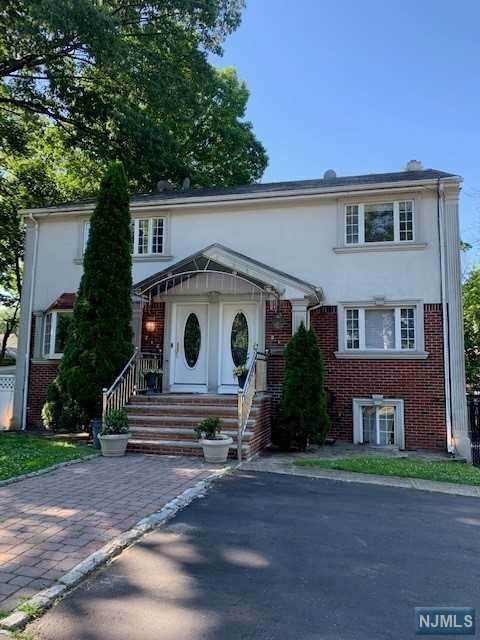 220 Main Street - Photo 1
