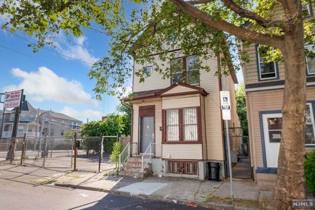 99 Hudson Street - Photo 1