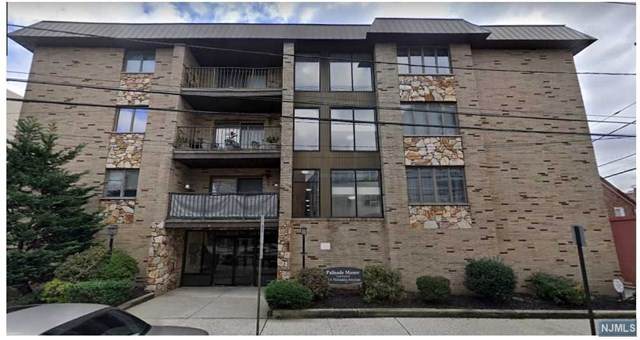 314 Palisade Avenue - Photo 1