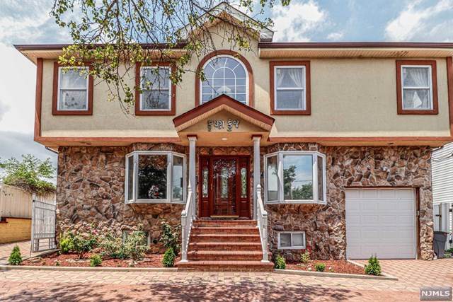 687 3rd Street - Photo 1