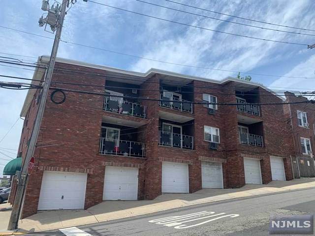 189 Palisade Avenue - Photo 1