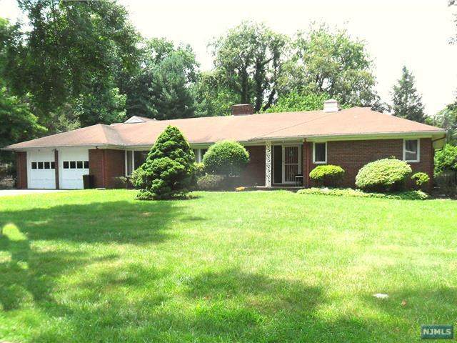 140 Maple Street - Photo 1