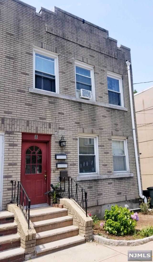 8 Burdette Place - Photo 1