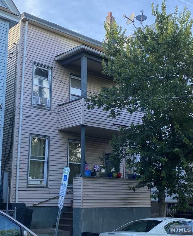 11 Garrison Street - Photo 1