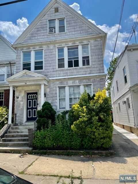 94 45th Street - Photo 1