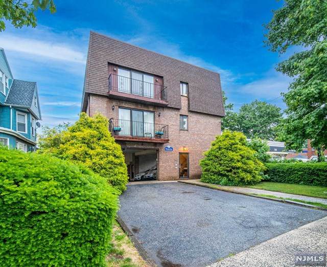 800 Kearny Avenue - Photo 1