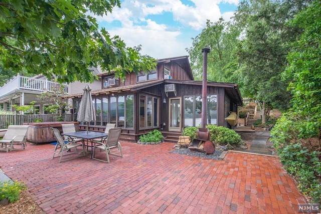 31 Lake Park Terrace - Photo 1