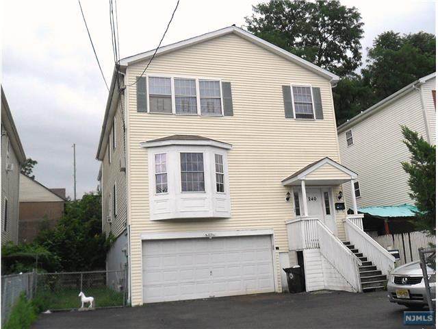 240 Preakness Avenue - Photo 1