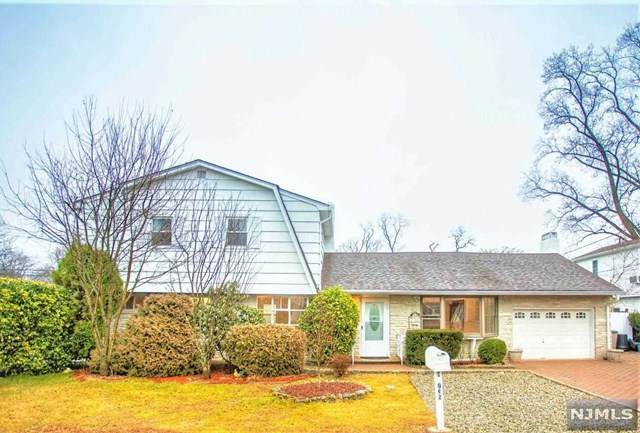 736 Gerald Street - Photo 1