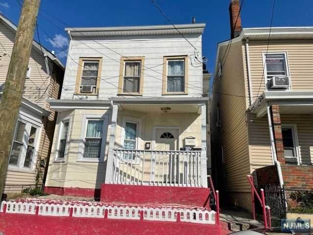 113 Butler Street - Photo 1