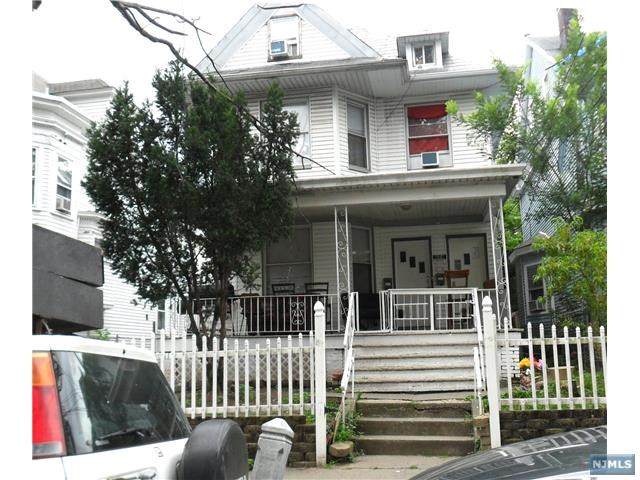 474-476 Park Avenue - Photo 1