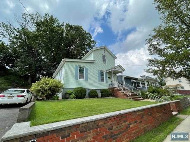 171 Van Winkle Street - Photo 1