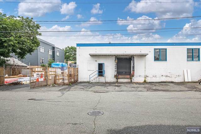 186-202 Keen Street - Photo 1