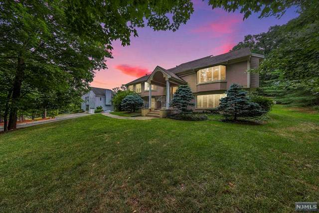720 Pascack Road - Photo 1