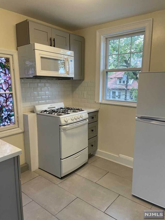 56 Highwood Terrace - Photo 1