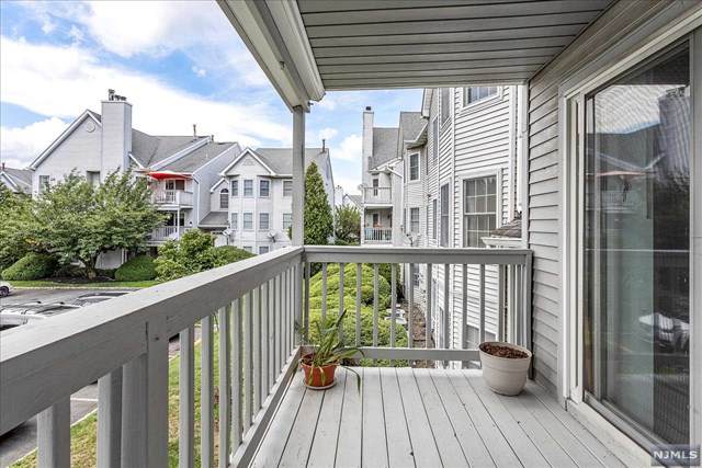 47 Quartz Lane - Photo 1