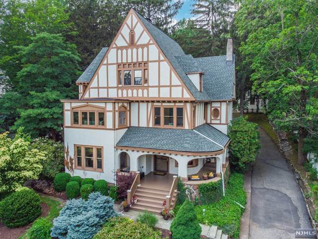 230 Mountain Avenue - Photo 1