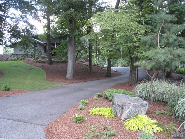 191 Summit Avenue - Photo 1