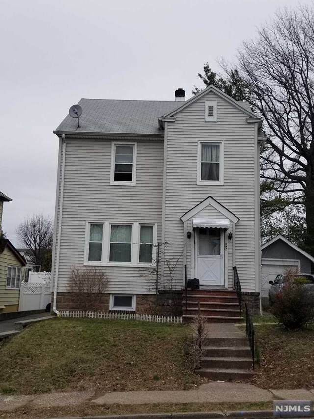897 Marion Place - Photo 1