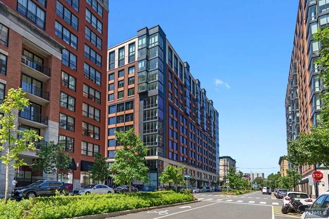 1000 Maxwell Lane - Photo 1