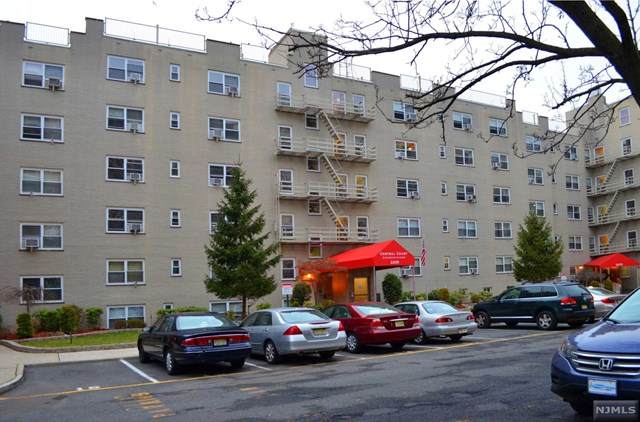 2205 Central Road - Photo 1