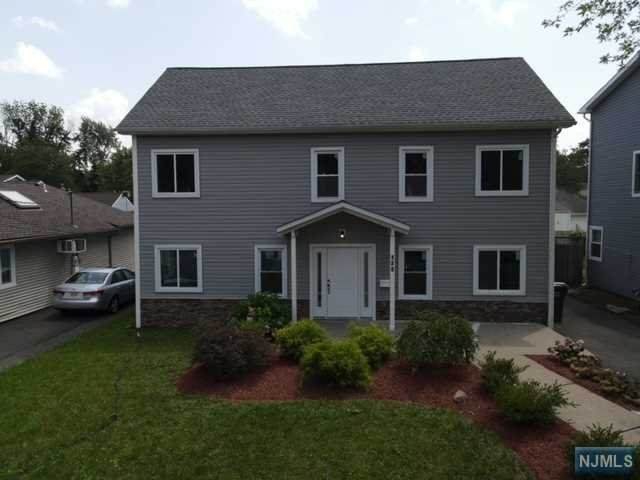 120 Greenwich Drive - Photo 1