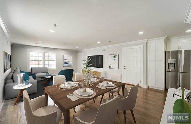 113 38th Street - Photo 1