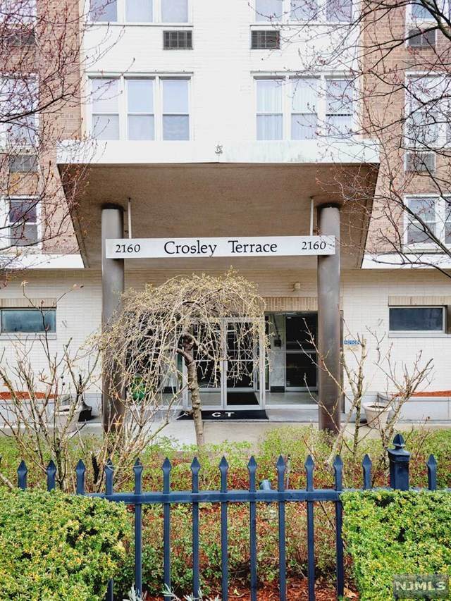 2160 Center Avenue - Photo 1
