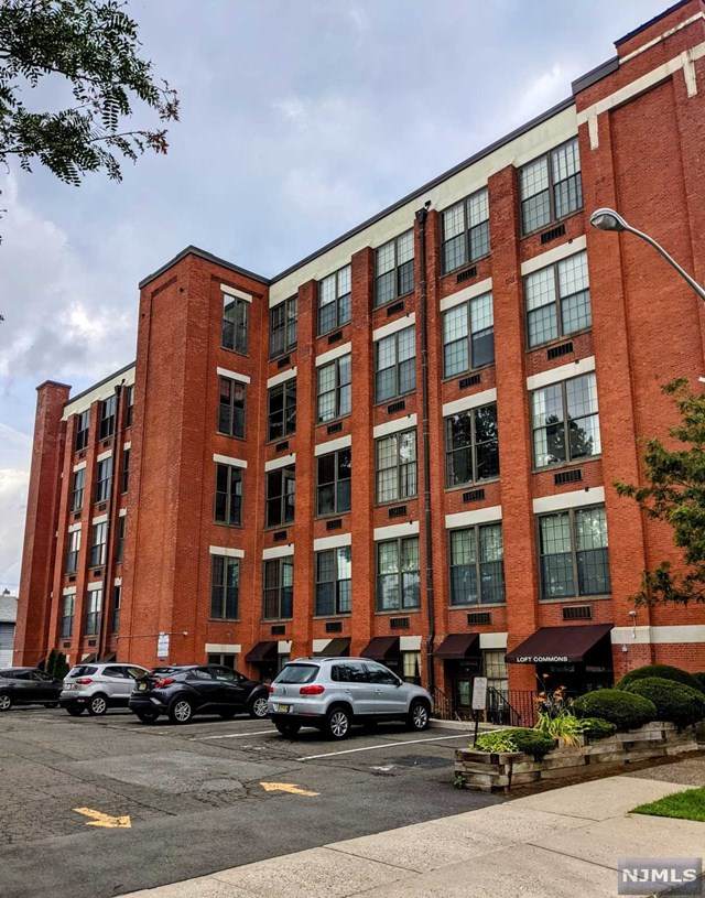 366-382 Trenton Avenue - Photo 1