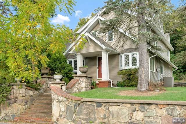 208 Otterhole Road - Photo 1