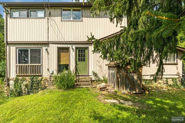16 Lookout Lane - Photo 1