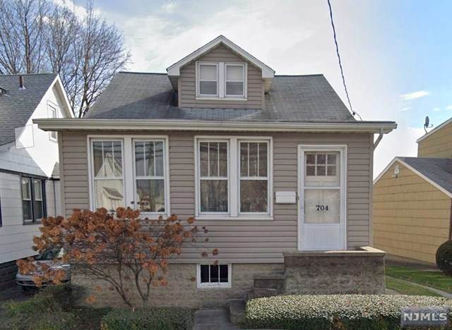 704 5th Street - Photo 1
