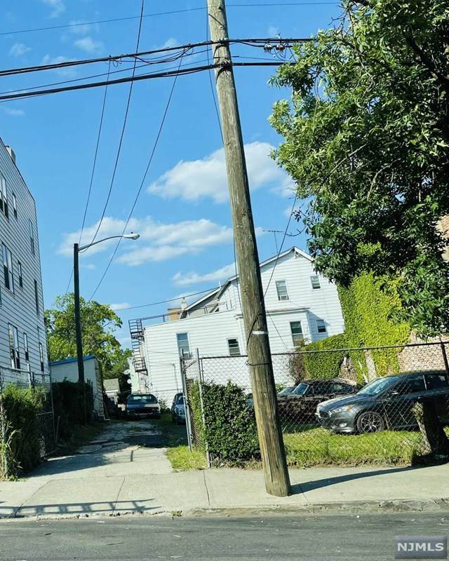 319 Renner Avenue - Photo 1