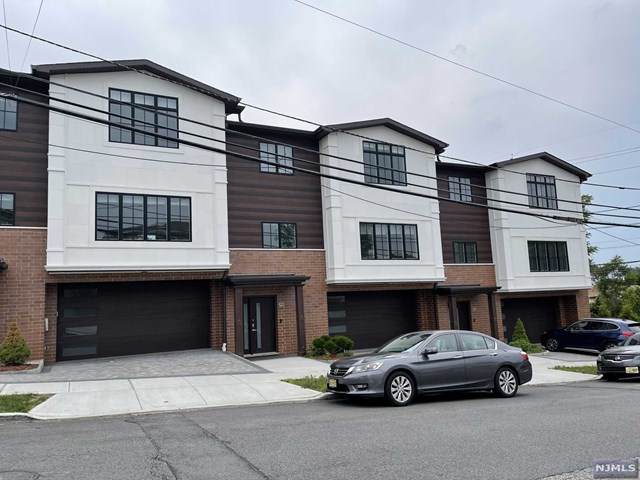 80 Homestead Avenue - Photo 1