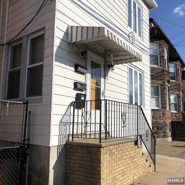 16 Franklin Avenue - Photo 1