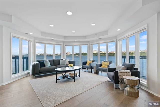401 Jefferson Court - Photo 1