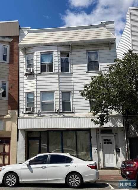 304 Harrison Avenue - Photo 1