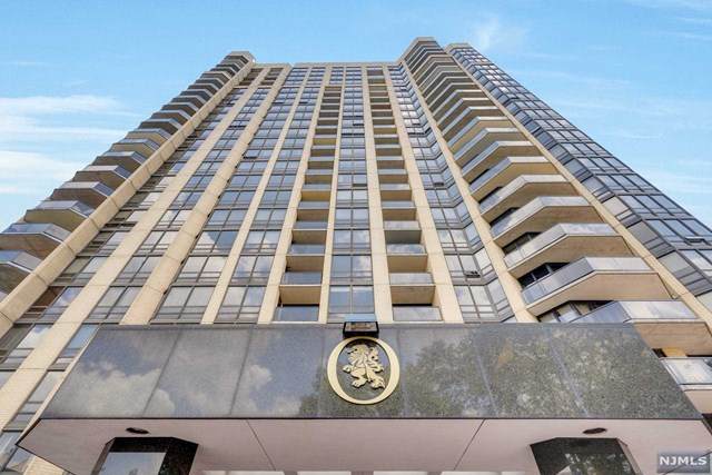 900 Palisade Avenue - Photo 1