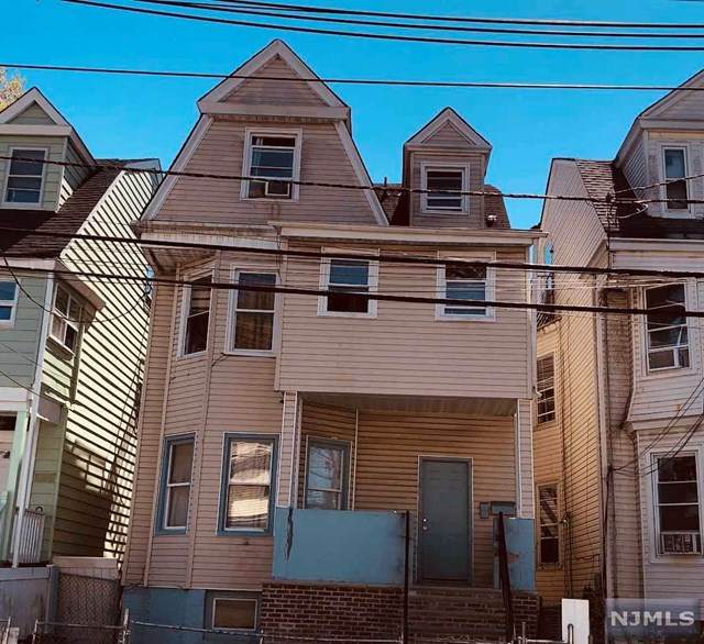 86 William Street - Photo 1