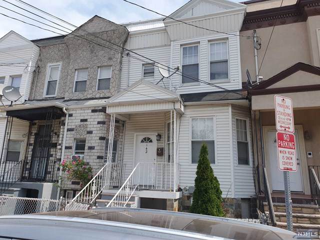 142 Sherman Avenue - Photo 1