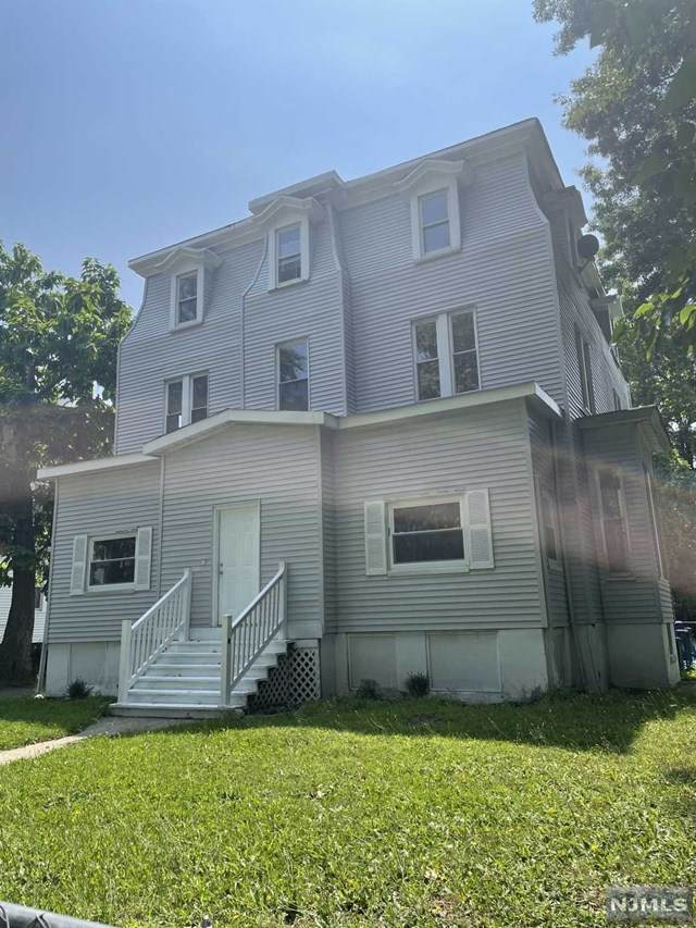 25 Chestnut Street - Photo 1