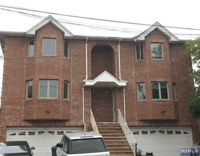 441 Hillcrest Place - Photo 1