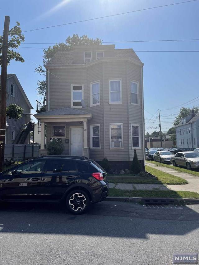 401 19th Street - Photo 1