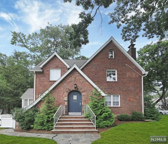 300 Manor Road - Photo 1