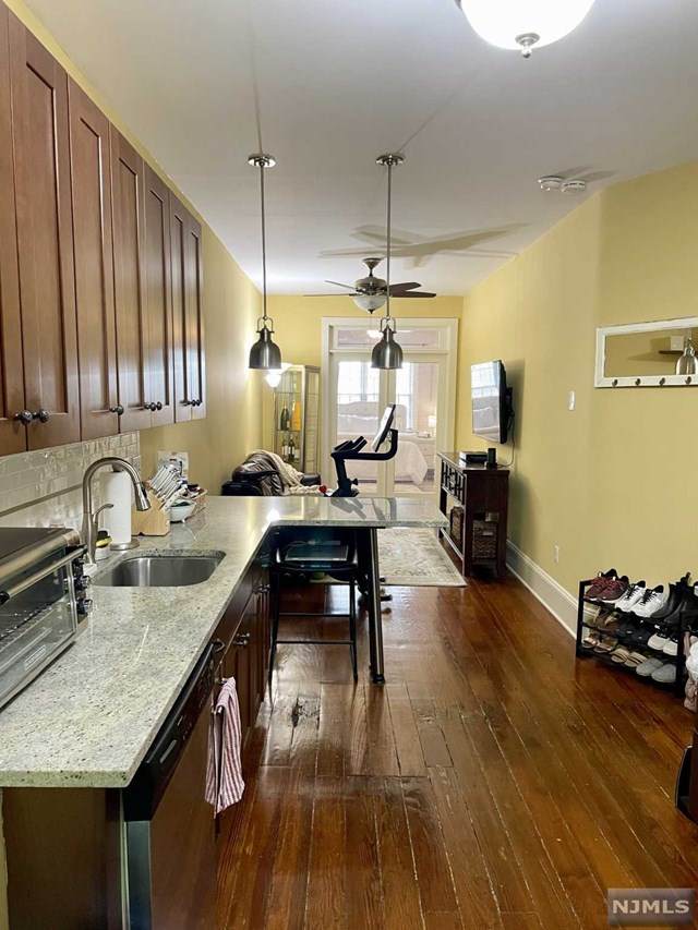 410 Jefferson Street - Photo 1